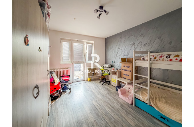 Na predaj sa ponúka priestranný a multifunkčný rodinný dom v Senci