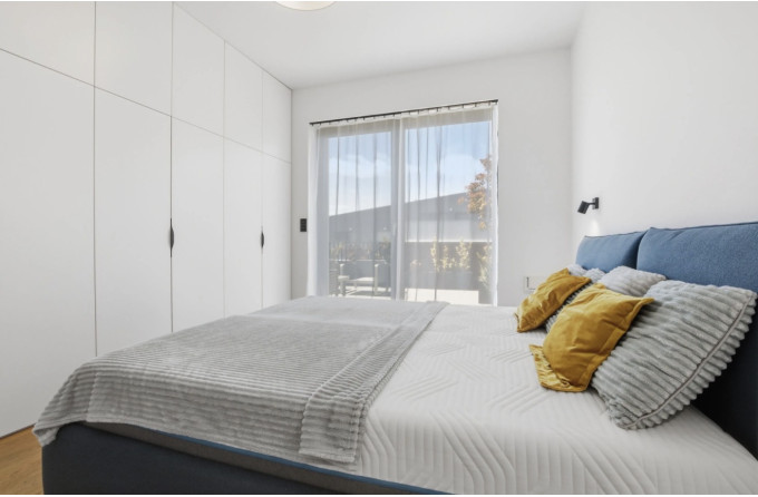 Nadčasový penthouse na Kolibe s terasou, ktorá mení spôsob bývania